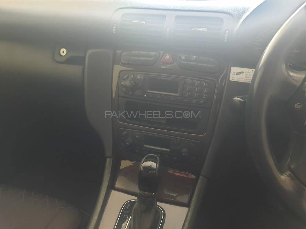 Mercedes Benz C Class 2001 for Sale in Rawalpindi Mercedes Benz C Class 2001 for Sale in Rawalpindi Image-15