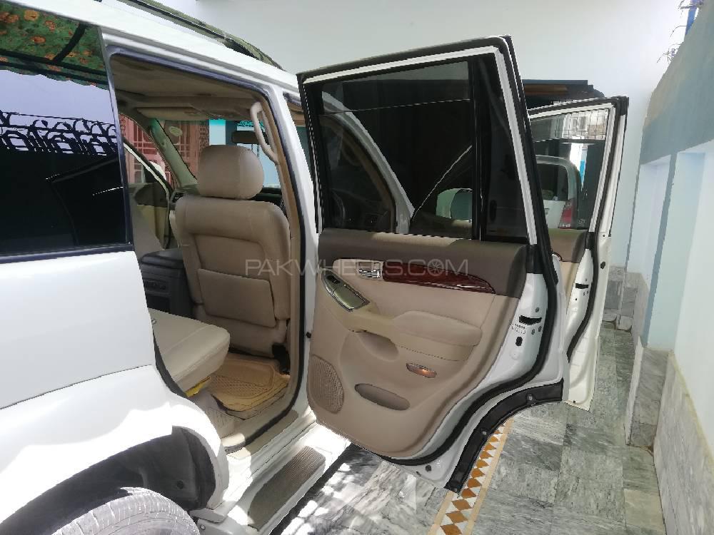 Toyota Prado 2003 for Sale in Multan Toyota Prado 2003 for Sale in Multan Image-10