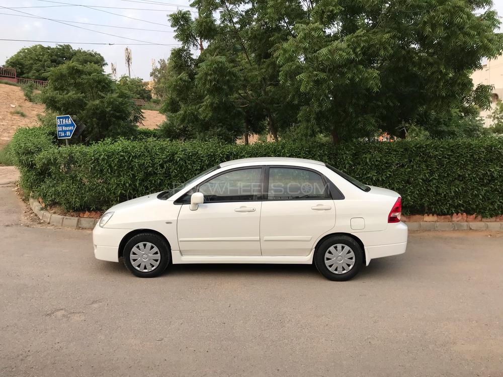 Suzuki Liana 2010 for Sale in Karachi Suzuki Liana 2010 for Sale in Karachi Image-5