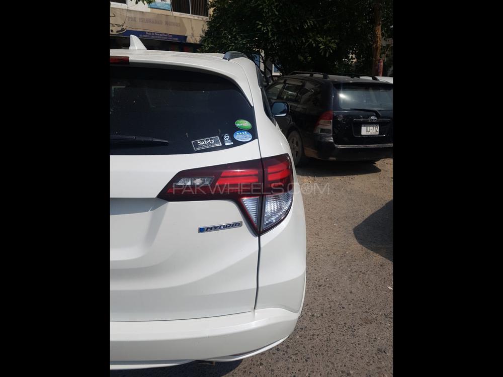 Honda Vezel 2015 for Sale in Islamabad Honda Vezel 2015 for Sale in Islamabad Image-4