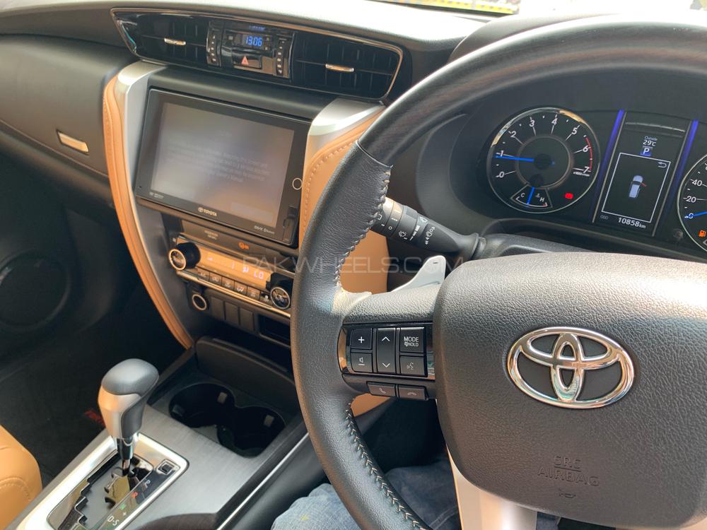 Toyota Fortuner 2018 for Sale in Lahore Toyota Fortuner 2018 for Sale in Lahore Image-8