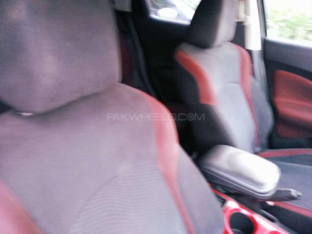 Nissan Juke 2010 for Sale in Rawalpindi Nissan Juke 2010 for Sale in Rawalpindi Image-11