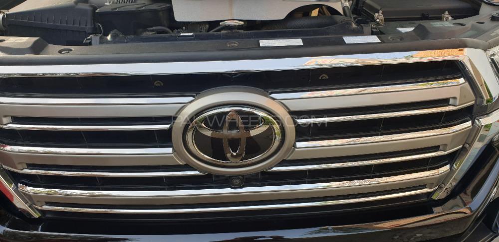 Toyota Land Cruiser 2017 for Sale in Islamabad Toyota Land Cruiser 2017 for Sale in Islamabad Image-4