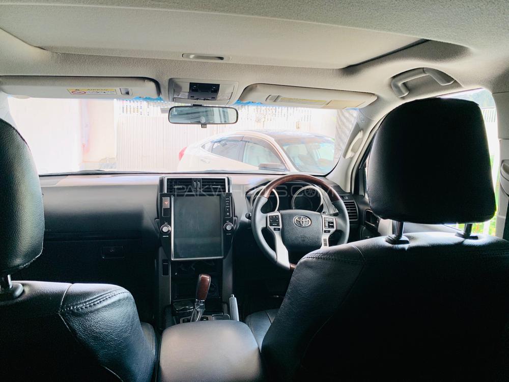 Toyota Prado 2012 for Sale in Wah cantt Toyota Prado 2012 for Sale in Wah cantt Image-11