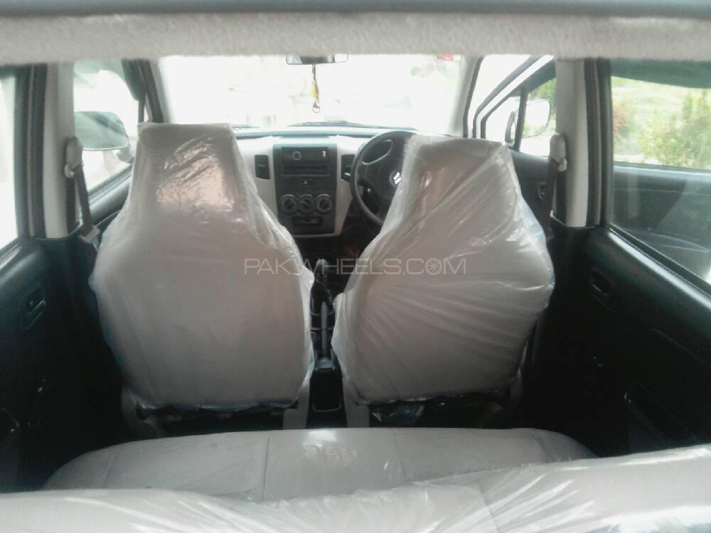 Suzuki Every Wagon 2014 for Sale in Bhakkar Suzuki Every Wagon 2014 for Sale in Bhakkar Image-10