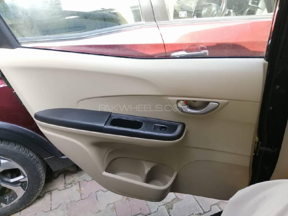 Honda BR-V 2017 for Sale in Islamabad Honda BR-V 2017 for Sale in Islamabad Image-4