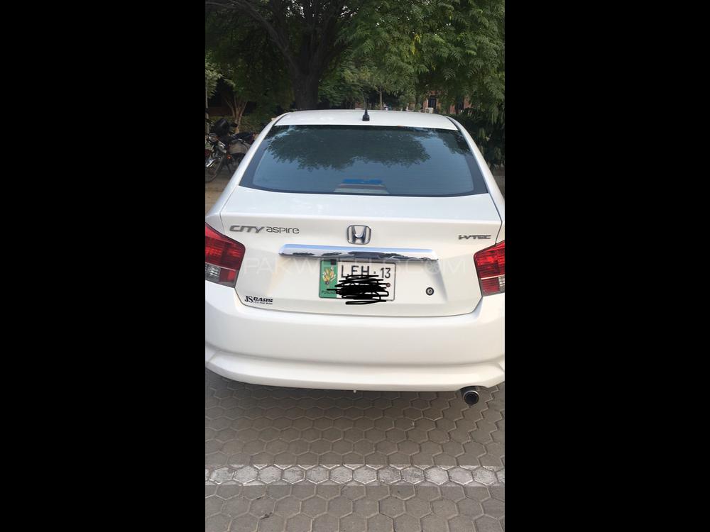 Honda City 2013 for Sale in Lahore Honda City 2013 for Sale in Lahore Image-6