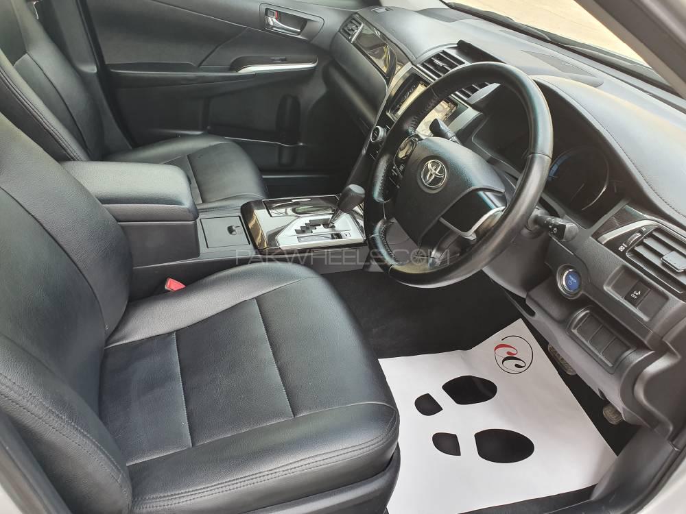 Toyota Camry 2012 for Sale in Peshawar Toyota Camry 2012 for Sale in Peshawar Image-3
