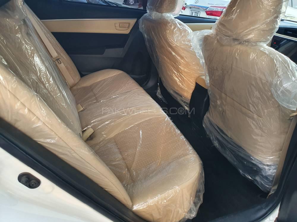 Toyota Corolla 2019 for Sale in Peshawar Toyota Corolla 2019 for Sale in Peshawar Image-5