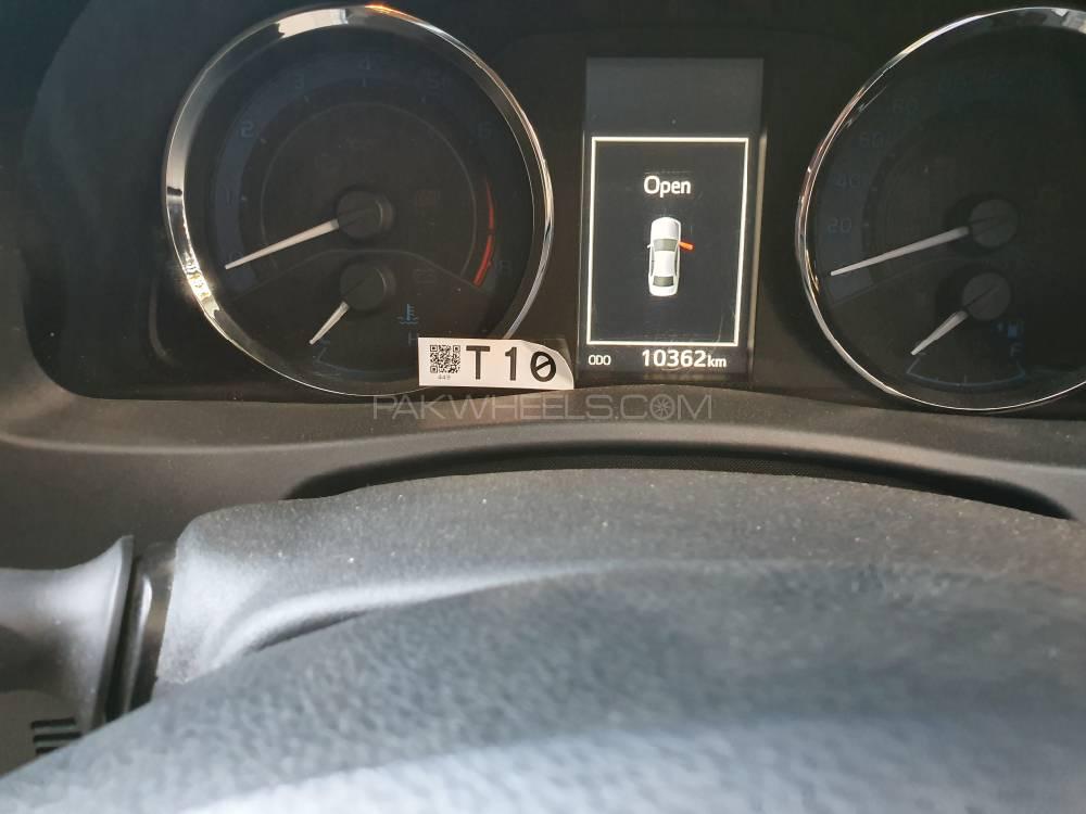 Toyota Corolla 2019 for Sale in Peshawar Toyota Corolla 2019 for Sale in Peshawar Image-10