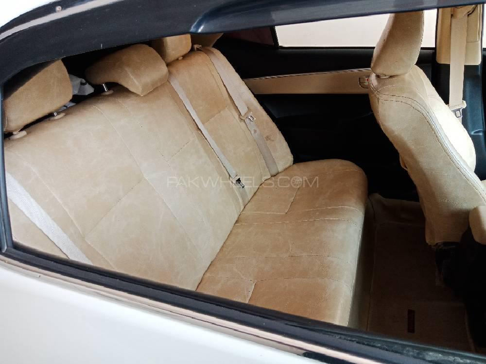 Toyota Corolla 2019 for Sale in Lahore Toyota Corolla 2019 for Sale in Lahore Image-8
