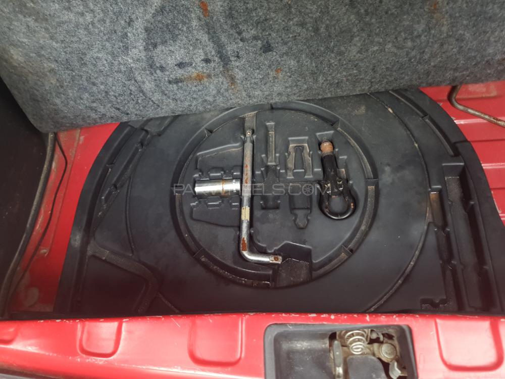 Toyota Vitz 2000 for Sale in Rawalpindi Toyota Vitz 2000 for Sale in Rawalpindi Image-9