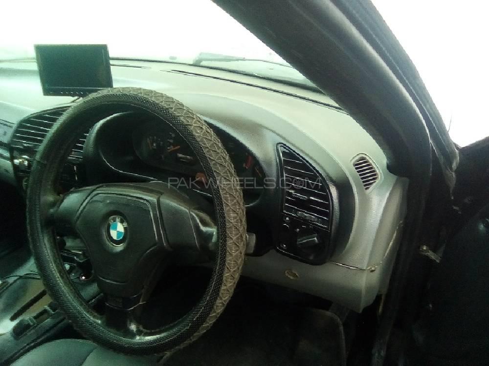 بی ایم ڈبلیو 3 سیریز 1995 for Sale in راولپنڈی بی ایم ڈبلیو 3 سیریز 1995 for Sale in راولپنڈی Image-11