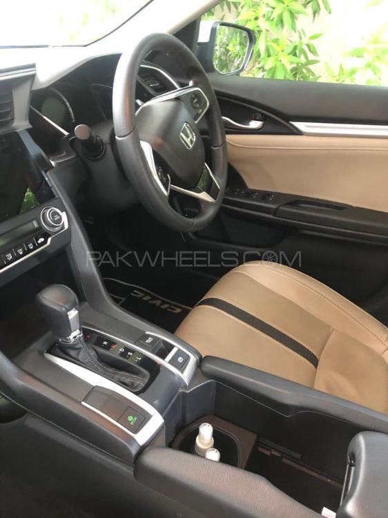 ہونڈا سوک 2018 for Sale in لاہور ہونڈا سوک 2018 for Sale in لاہور Image-11