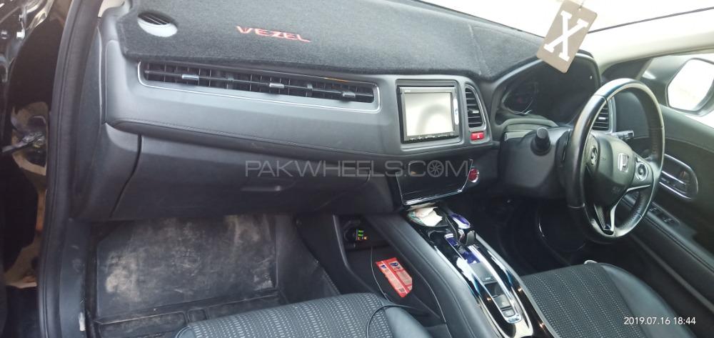 Honda Vezel 2014 for Sale in Rawalpindi Honda Vezel 2014 for Sale in Rawalpindi Image-2