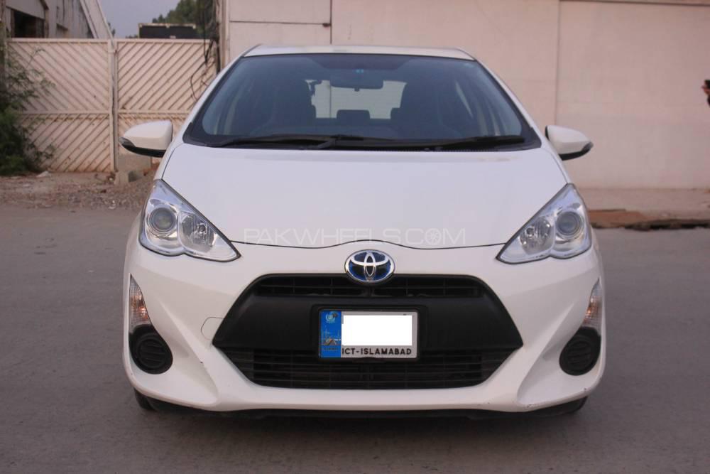 Toyota Aqua 2015 for Sale in Rawalpindi Toyota Aqua 2015 for Sale in Rawalpindi Image-3