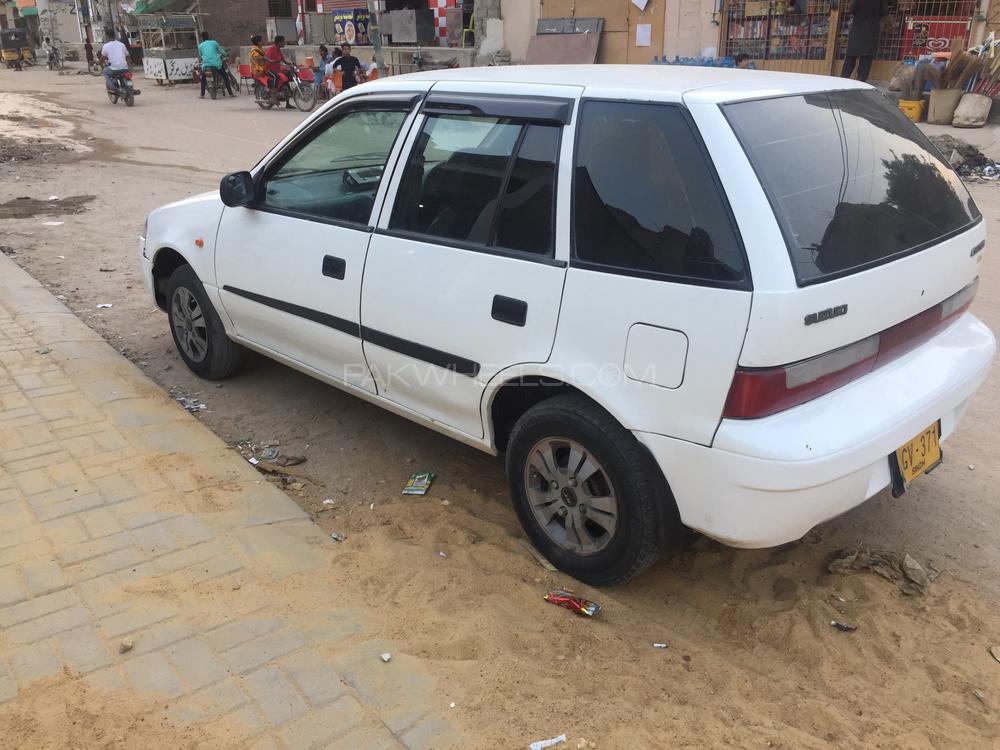 Suzuki Cultus 2004 for Sale in Karachi Suzuki Cultus 2004 for Sale in Karachi Image-3