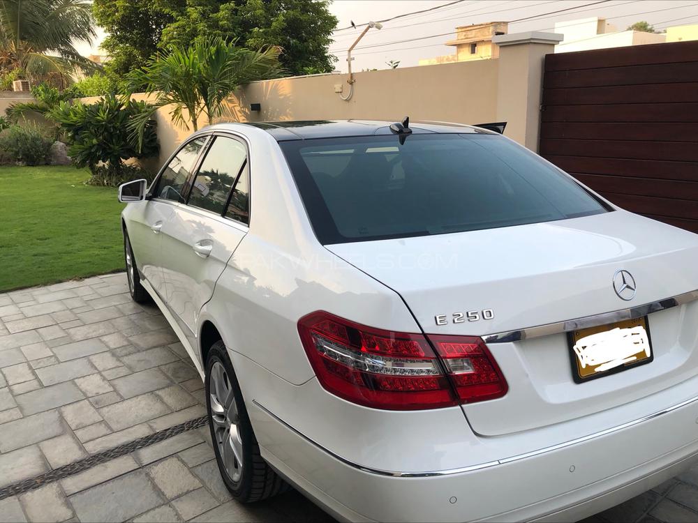 Mercedes Benz E Class 2012 for Sale in Karachi Mercedes Benz E Class 2012 for Sale in Karachi Image-11