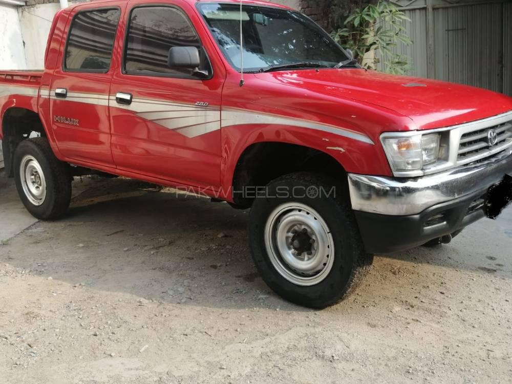 Toyota Hilux 1998 for Sale in Peshawar Image-1