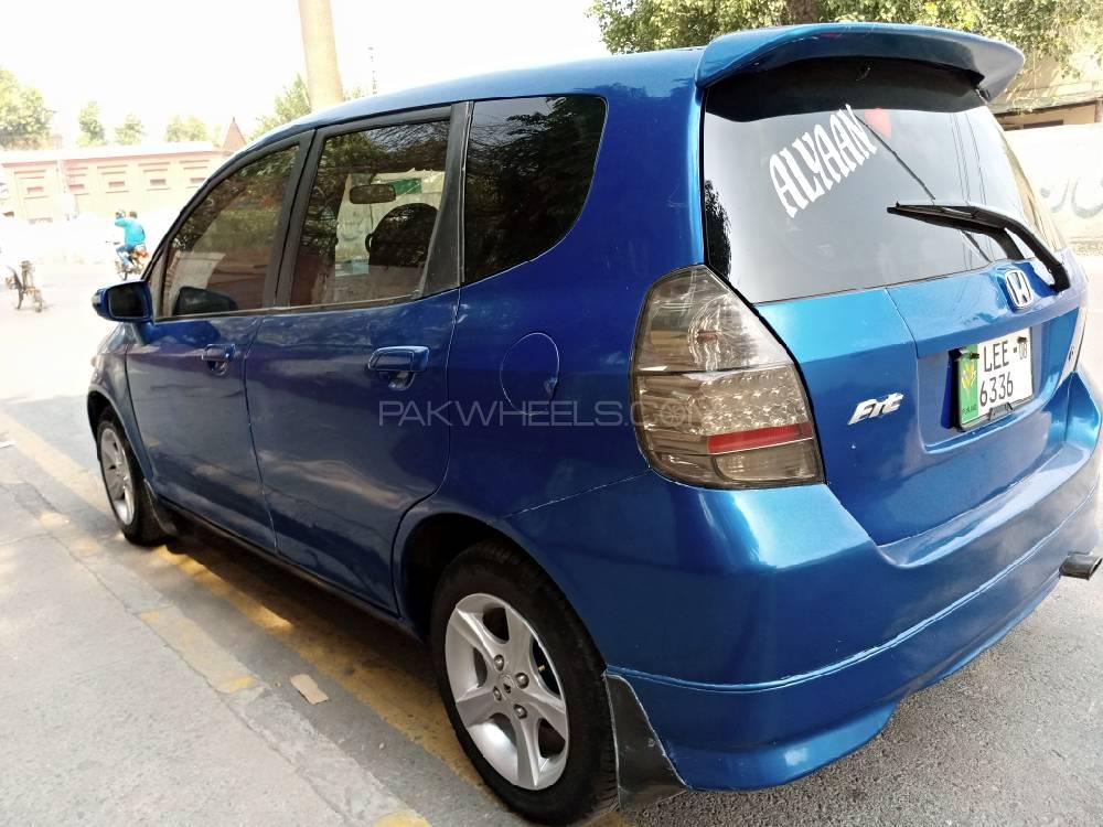 Honda Fit 2008 for Sale in Lahore Image-1