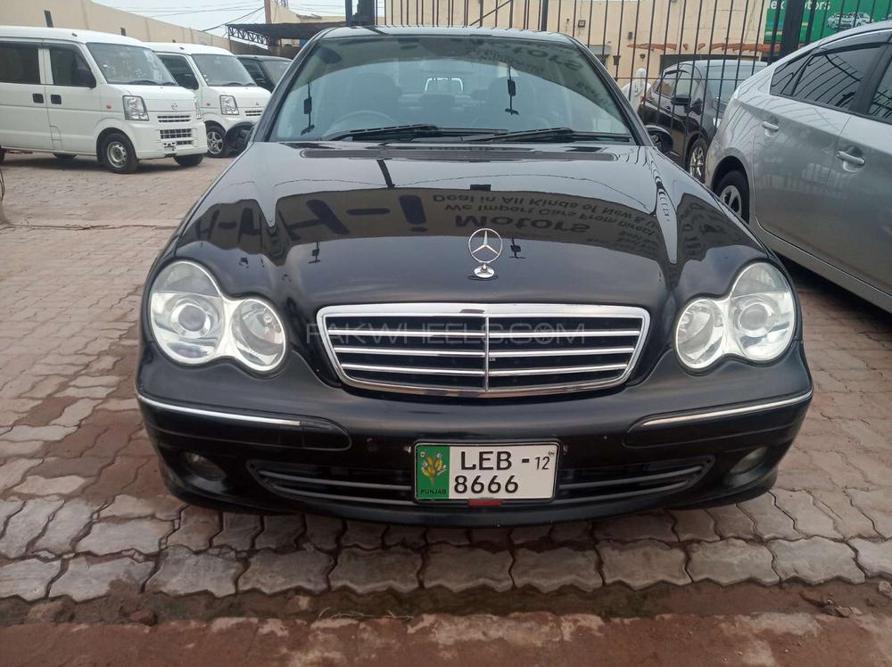 Mercedes Benz C Class 2006 for Sale in Gujranwala Image-1