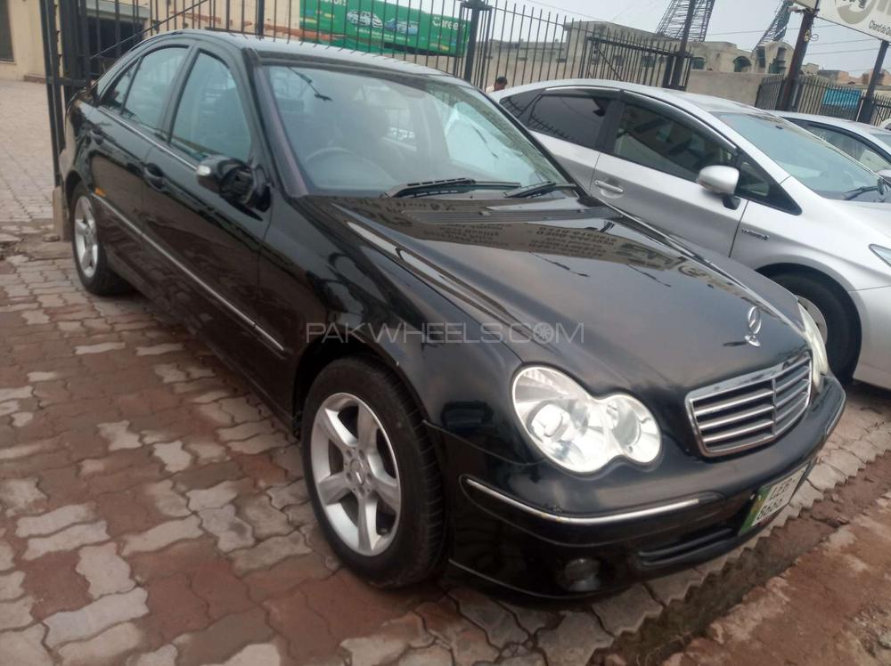 Mercedes Benz C Class 2006 for Sale in Gujranwala Mercedes Benz C Class 2006 for Sale in Gujranwala Image-2