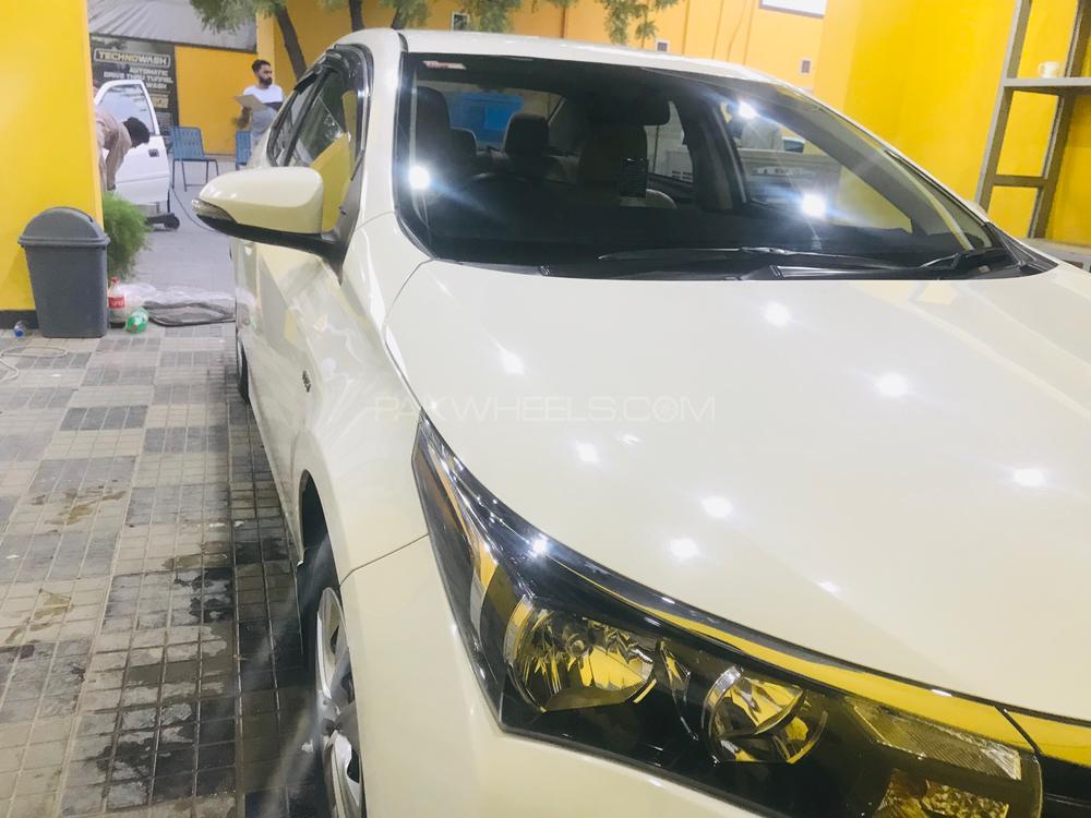 Toyota Corolla 2017 for Sale in Bahawalpur Toyota Corolla 2017 for Sale in Bahawalpur Image-8