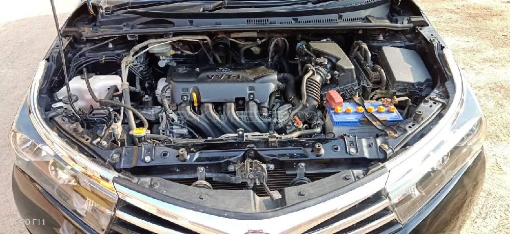 Toyota Corolla 2015 for Sale in Sahiwal Toyota Corolla 2015 for Sale in Sahiwal Image-11