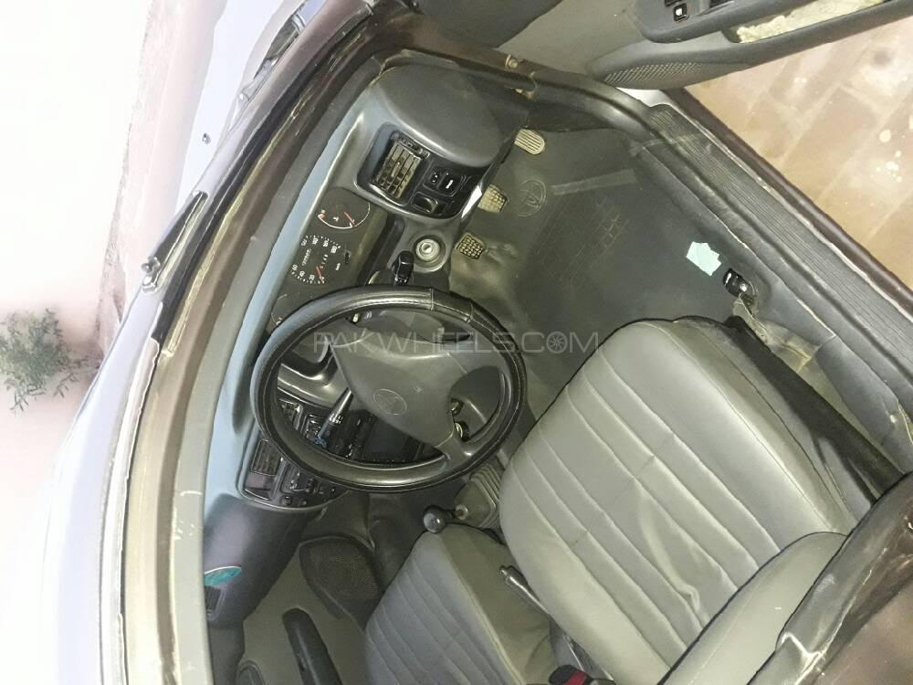 Toyota Corolla 2001 for Sale in Kohat Toyota Corolla 2001 for Sale in Kohat Image-11