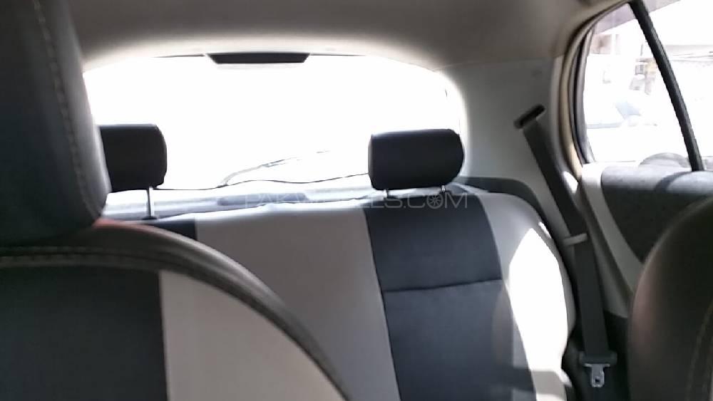 Toyota Vitz 2009 for Sale in Karachi Toyota Vitz 2009 for Sale in Karachi Image-3