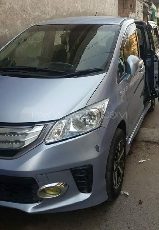 Honda Freed 2011 for Sale in Lahore Honda Freed 2011 for Sale in Lahore Image-6