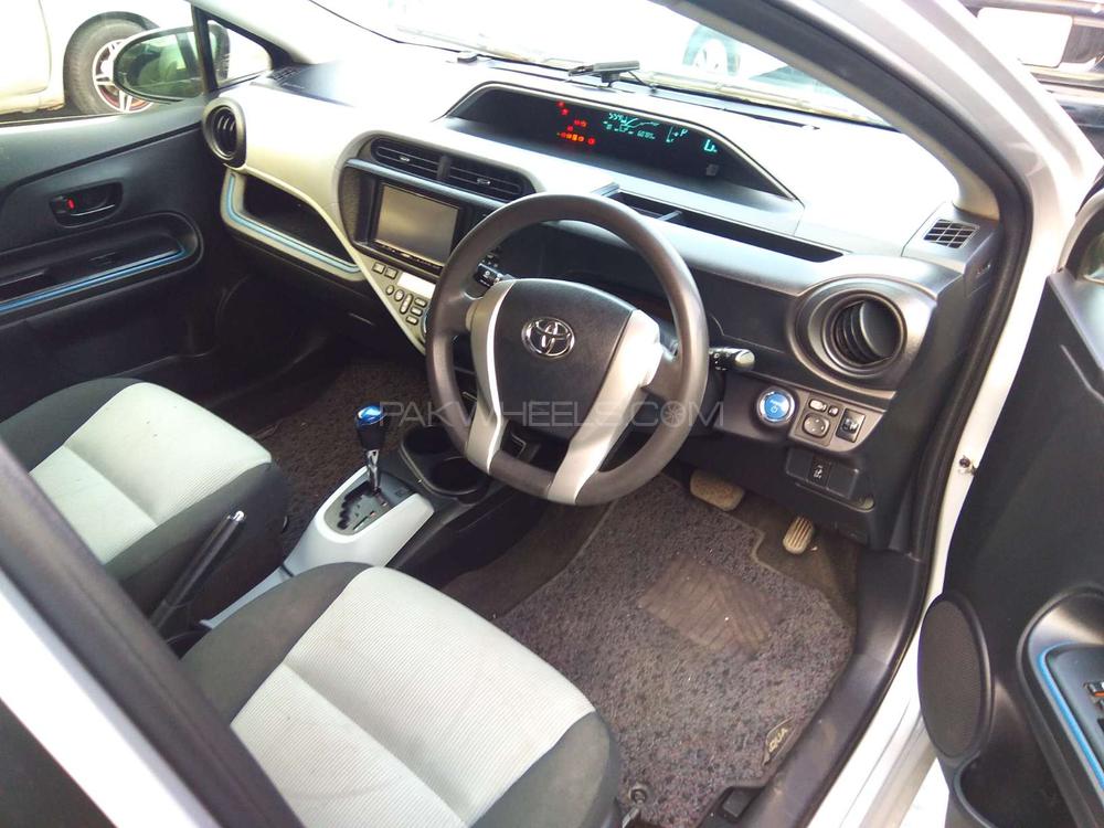 Toyota Aqua 2014 for Sale in Lahore Toyota Aqua 2014 for Sale in Lahore Image-6