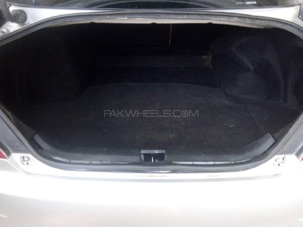 Toyota Mark X 2006 for Sale in Peshawar Toyota Mark X 2006 for Sale in Peshawar Image-7