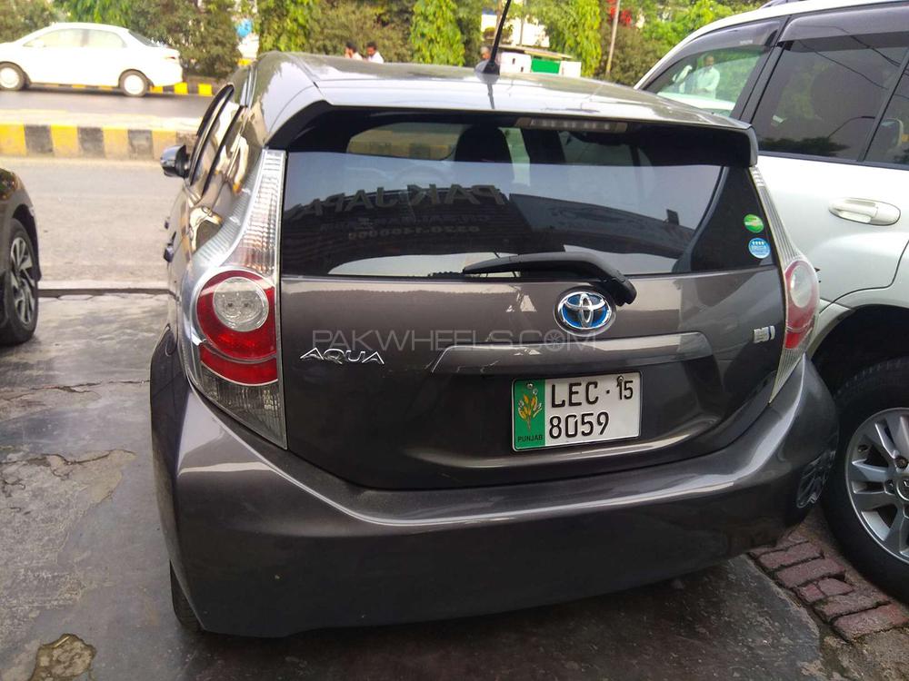 Toyota Aqua 2012 for Sale in Lahore Toyota Aqua 2012 for Sale in Lahore Image-10