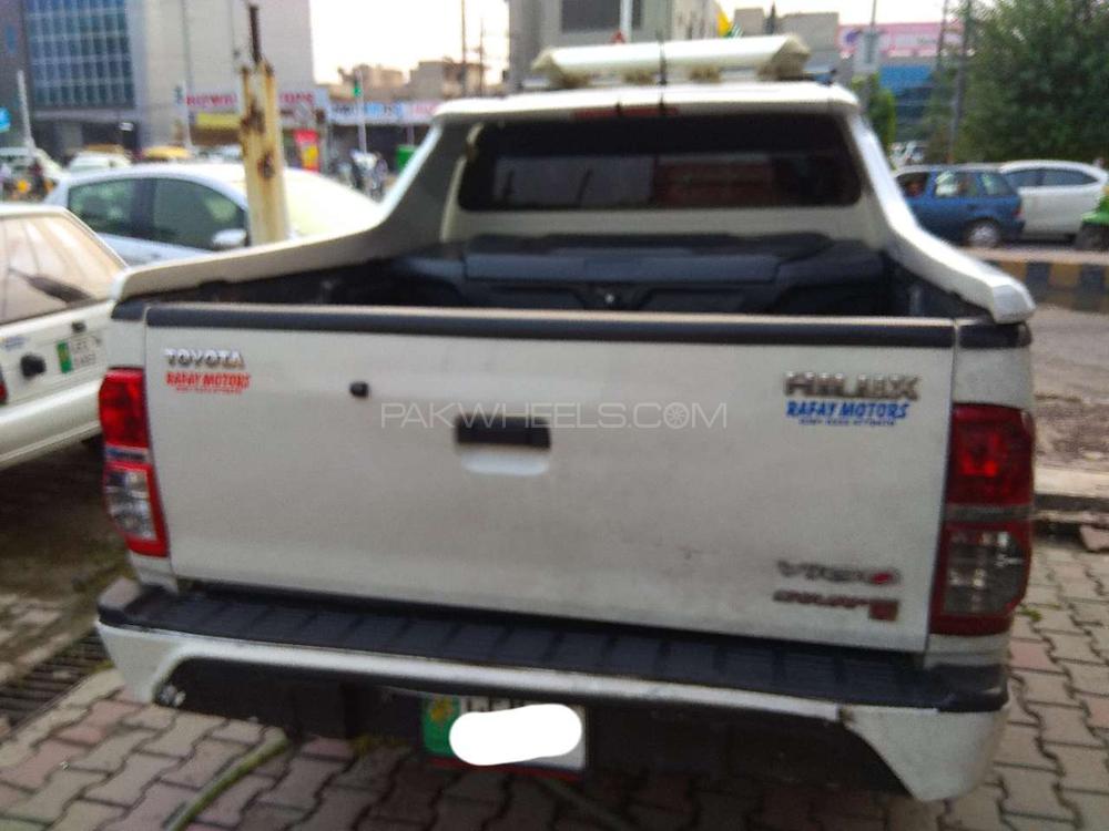 ٹویوٹا ہائیلکس 2014 for Sale in لاہور ٹویوٹا ہائیلکس 2014 for Sale in لاہور Image-9