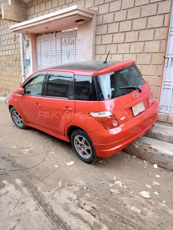 Toyota IST 2006 for Sale in Karachi Toyota IST 2006 for Sale in Karachi Image-4