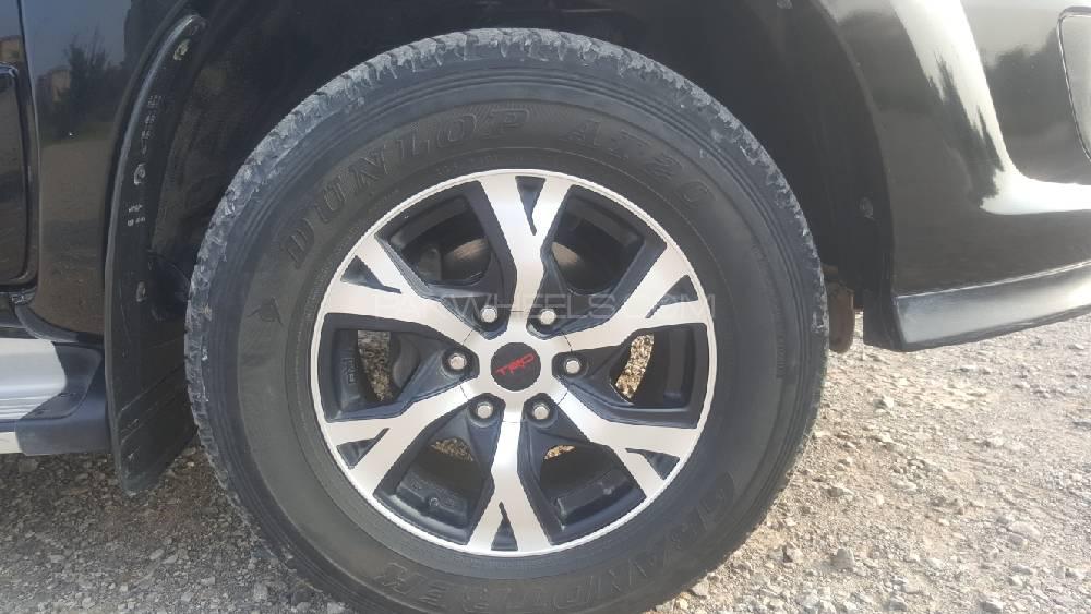 Toyota Hilux 2016 for Sale in Islamabad Toyota Hilux 2016 for Sale in Islamabad Image-17