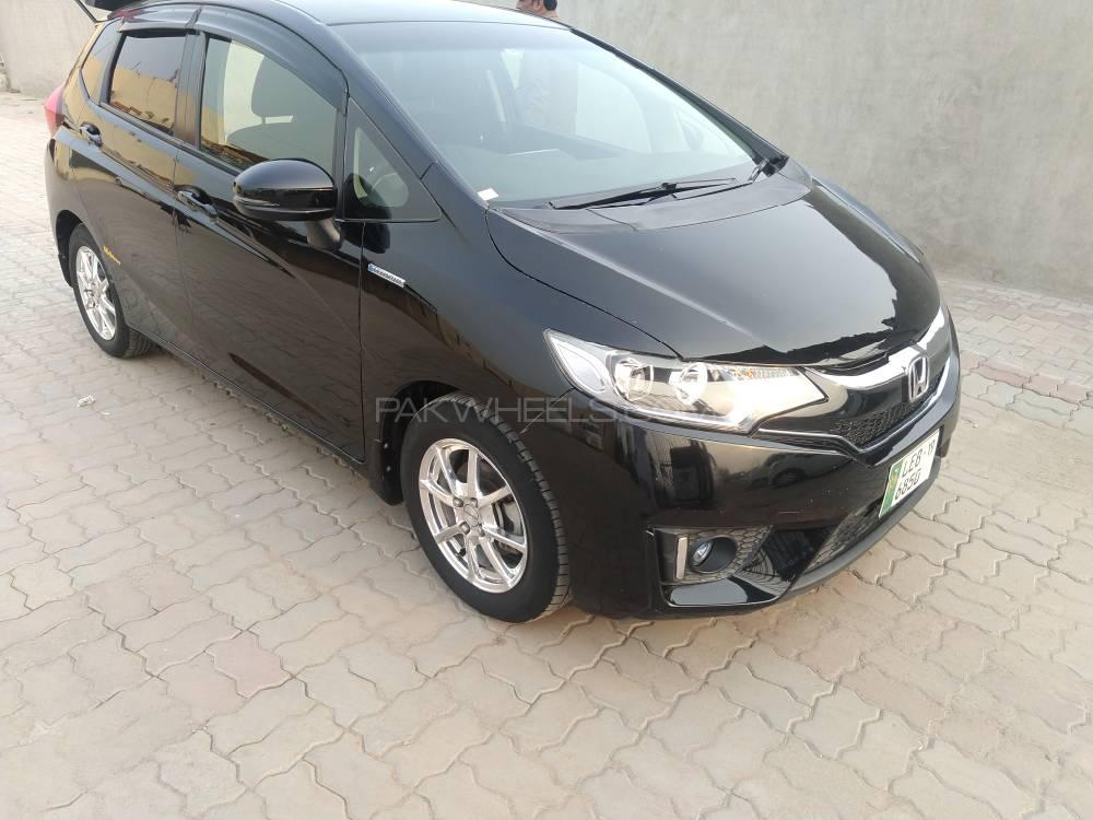 Honda Fit 2015 for Sale in Gujranwala Honda Fit 2015 for Sale in Gujranwala Image-12