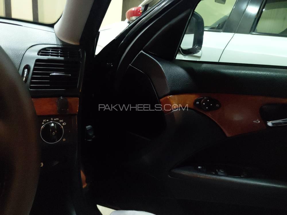 Mercedes Benz E Class 2007 for Sale in Bannu Mercedes Benz E Class 2007 for Sale in Bannu Image-14