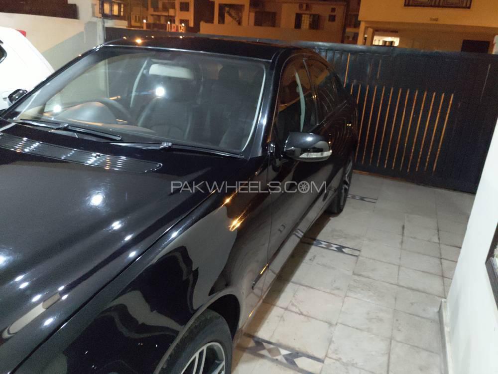 Mercedes Benz E Class 2007 for Sale in Bannu Mercedes Benz E Class 2007 for Sale in Bannu Image-16