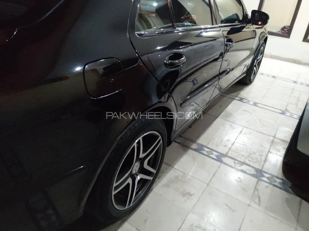 Mercedes Benz E Class 2007 for Sale in Bannu Mercedes Benz E Class 2007 for Sale in Bannu Image-3