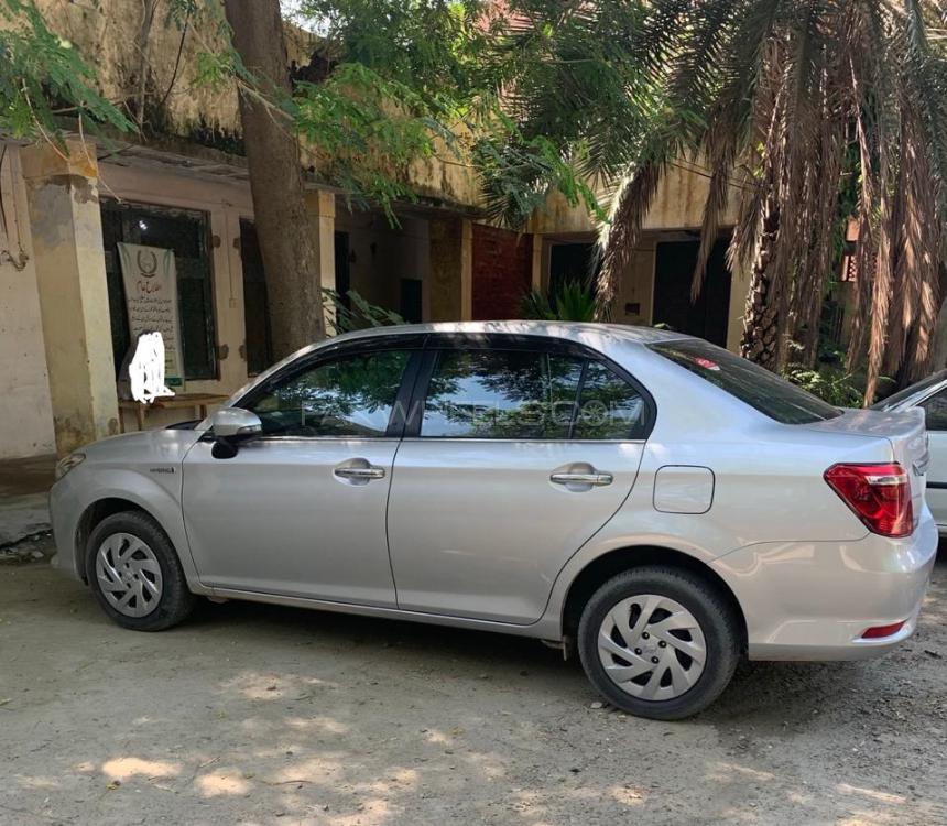 Toyota Corolla Axio 2018 for Sale in Peshawar Toyota Corolla Axio 2018 for Sale in Peshawar Image-3