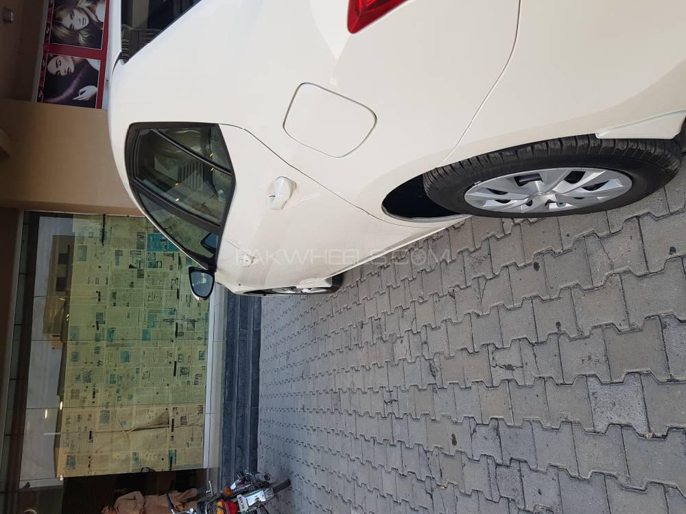 Toyota Corolla 2019 for Sale in Islamabad Toyota Corolla 2019 for Sale in Islamabad Image-6