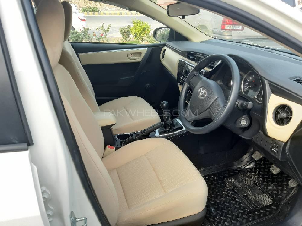 Toyota Corolla 2019 for Sale in Peshawar Toyota Corolla 2019 for Sale in Peshawar Image-3