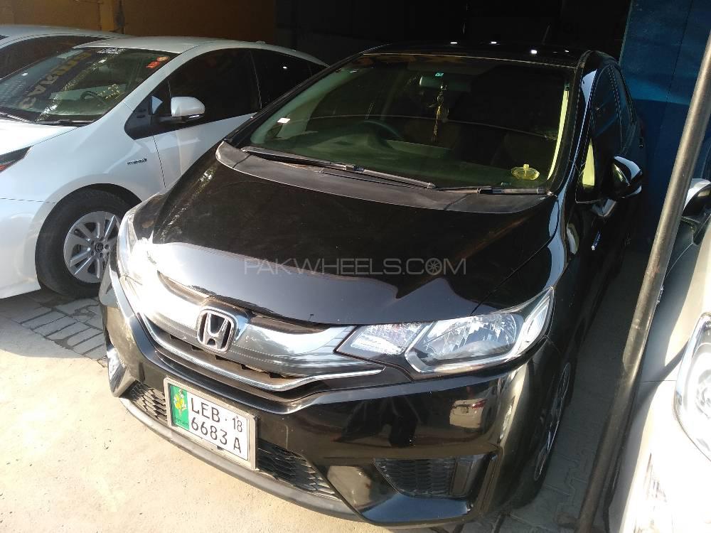Honda Fit 2015 for Sale in Bahawalpur Honda Fit 2015 for Sale in Bahawalpur Image-2