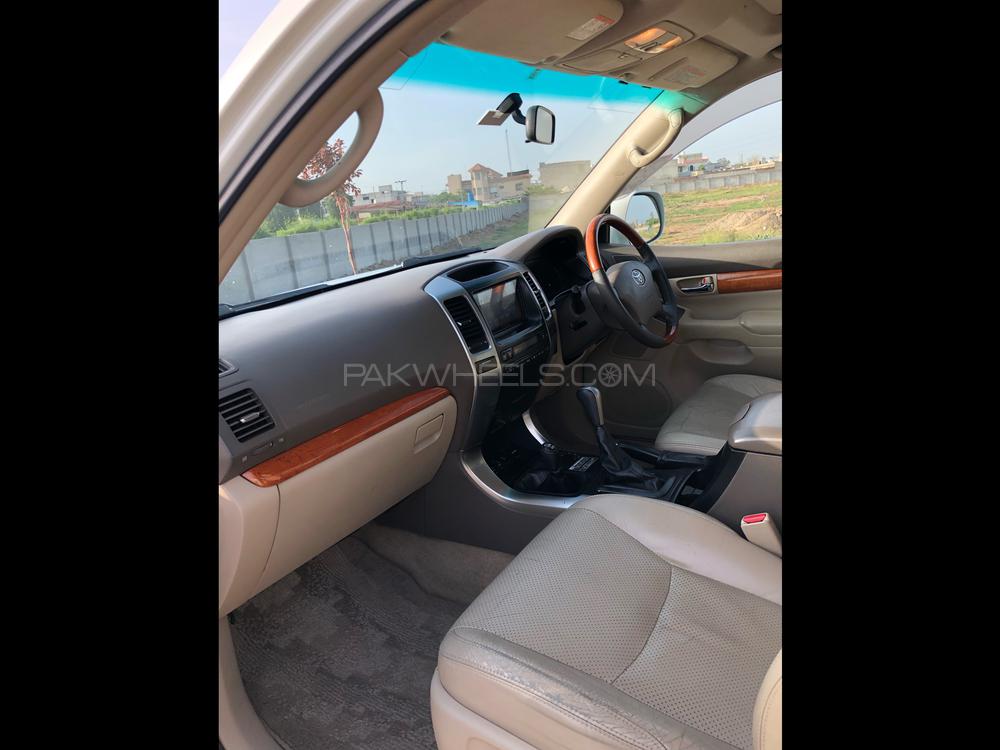 Toyota Prado 2005 for Sale in Lahore Toyota Prado 2005 for Sale in Lahore Image-9