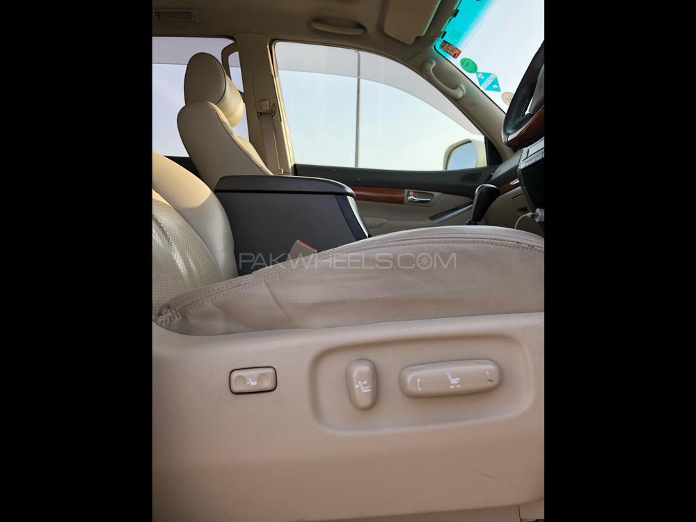 Toyota Prado 2005 for Sale in Lahore Toyota Prado 2005 for Sale in Lahore Image-17