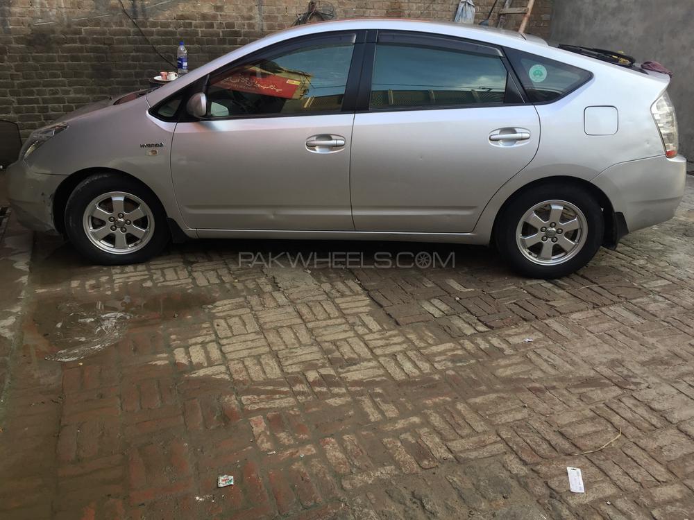 Toyota Prius 2008 for Sale in Faisalabad Toyota Prius 2008 for Sale in Faisalabad Image-6