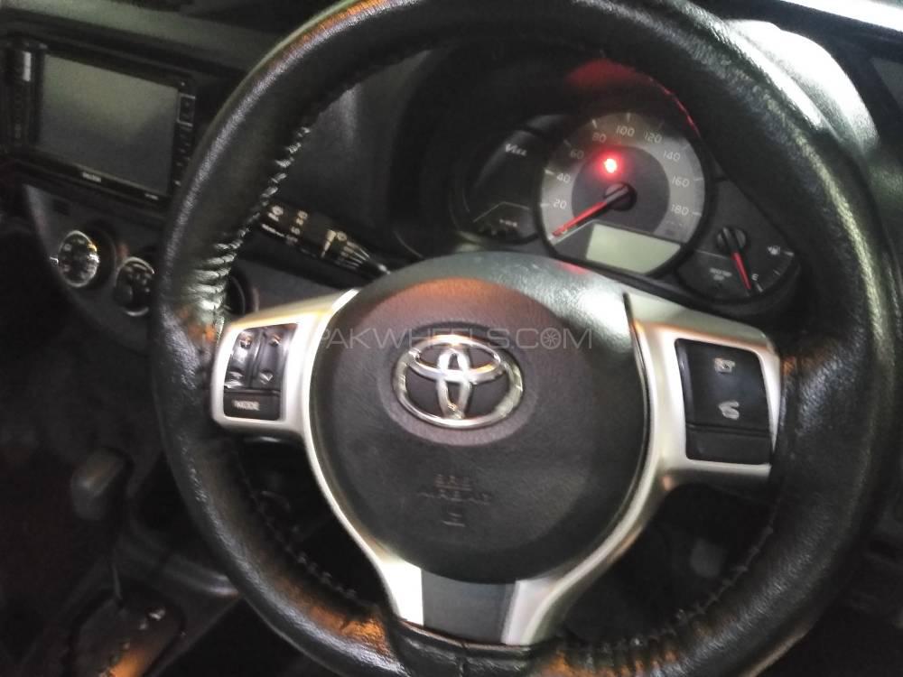 Toyota Vitz 2015 for Sale in Lahore Toyota Vitz 2015 for Sale in Lahore Image-6