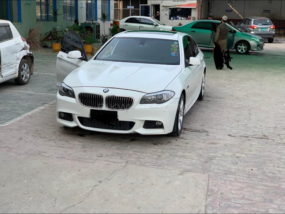 BMW / بی ایم ڈبلیو 5 سیریز 2011 for Sale in پشاور Image-1
